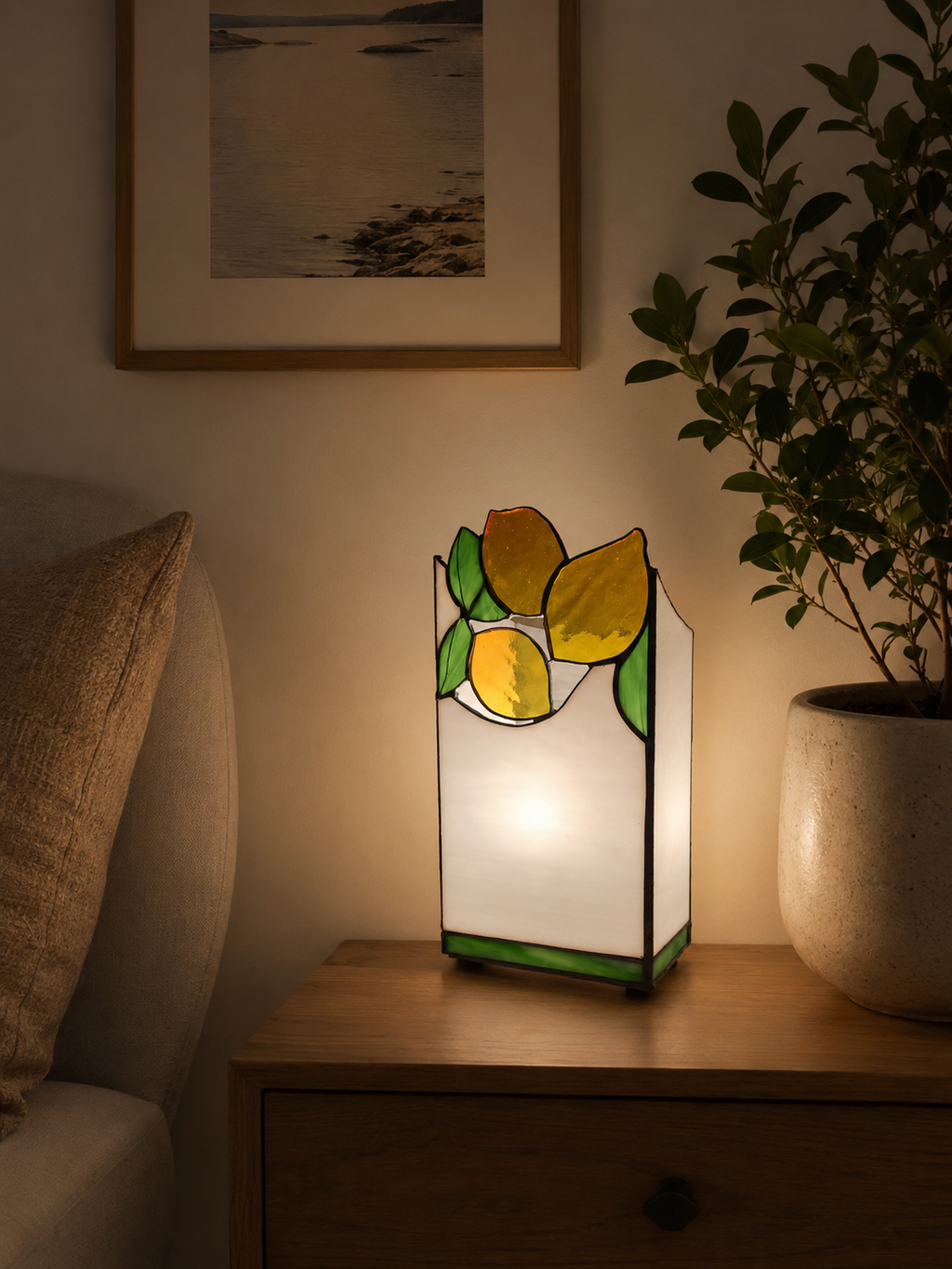 Lemon Stained Glass Table Lamp